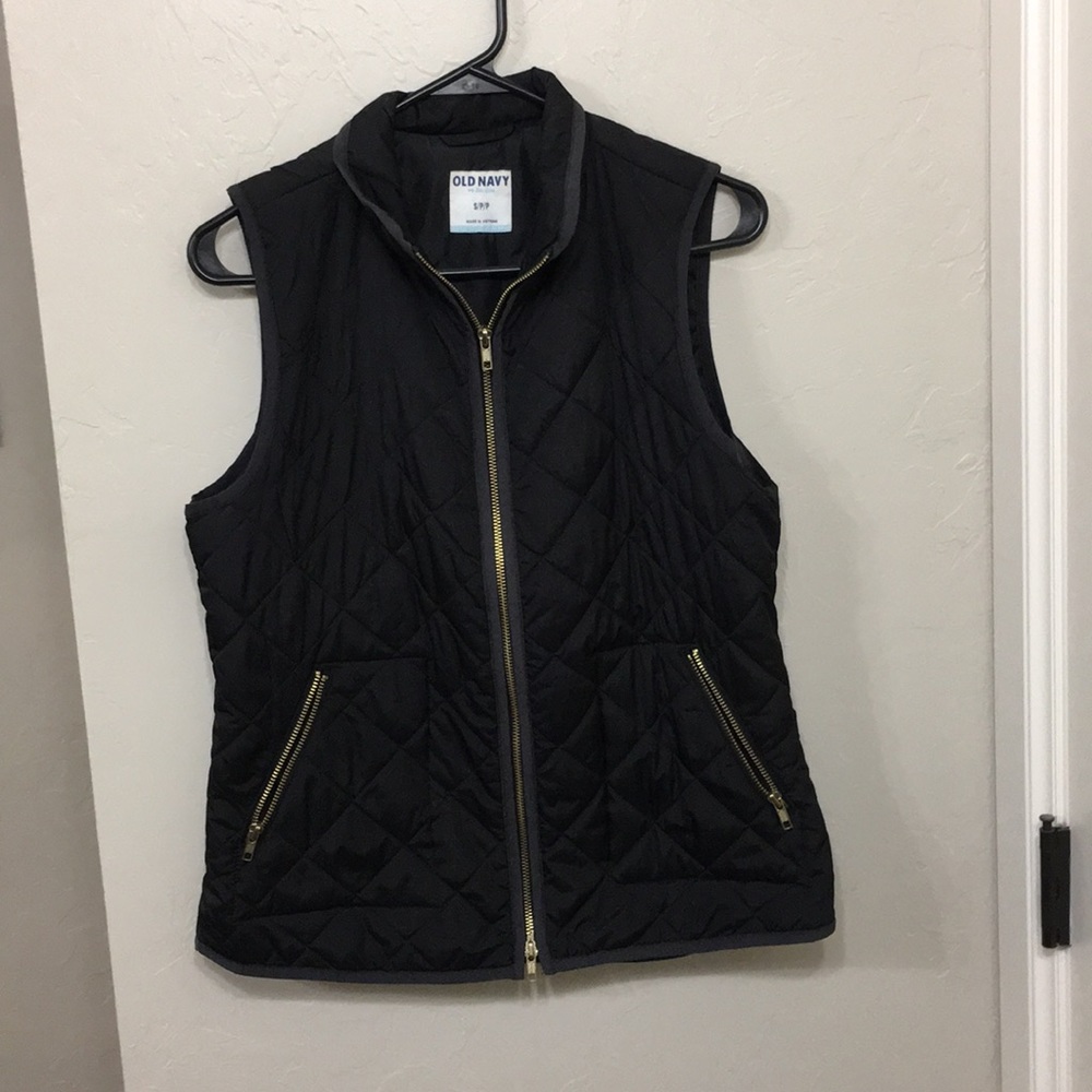 Old navy quilted vest